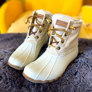 Sperry Top Sider Saltwater Boot Size 6 Brand New